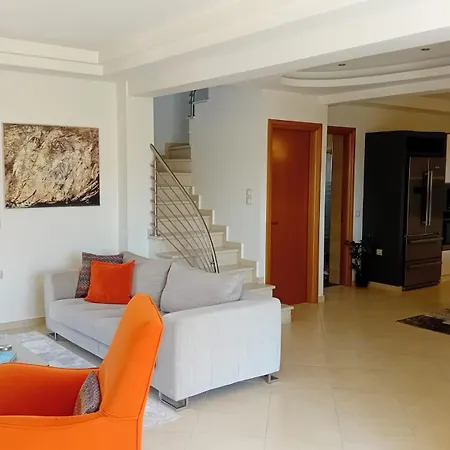 Alexandra Near Corfu Town アパート *