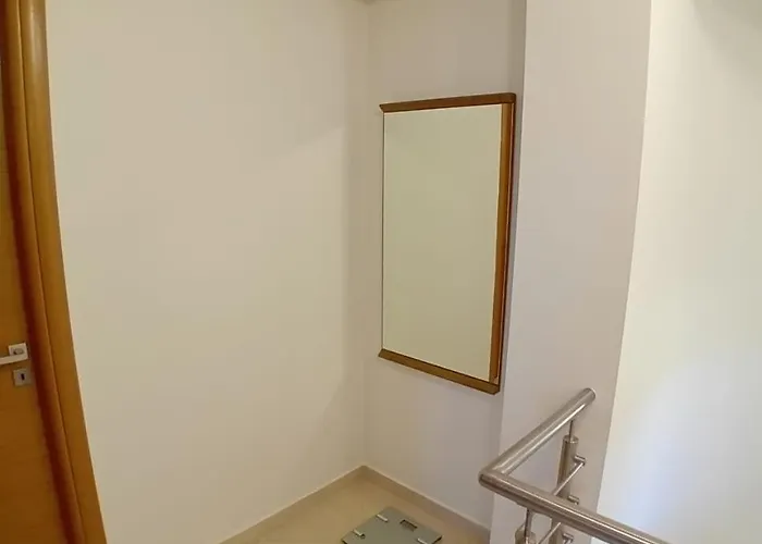 アパート Alexandra Near Corfu Town Kompítsion