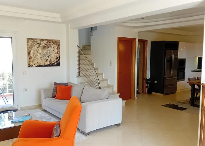 Alexandra Near Corfu Town アパート *