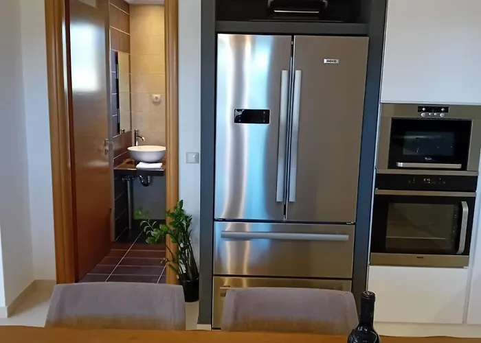 Alexandra Near Corfu Town アパート Kompítsion